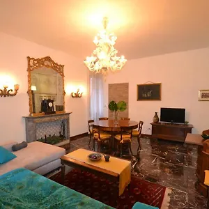  Apartment Castello 5888 A, Santa Marina, Calle Marcello, Calle